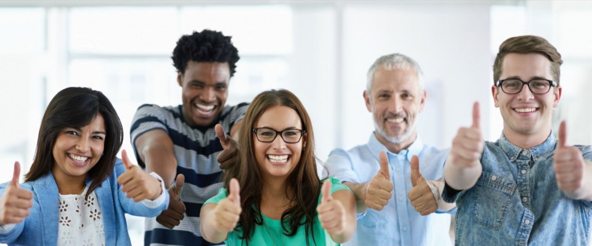 Using Customer Reviews and Testimonials on Website Pages